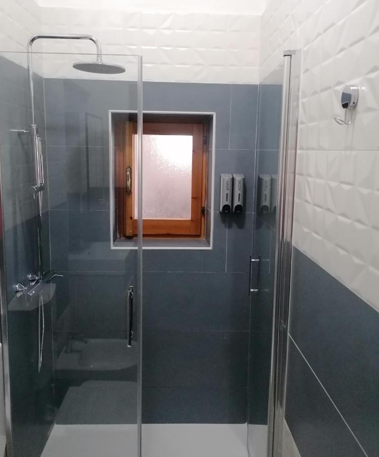 فندق Due Finestre Sul Cortile نوفي ليغوري المظهر الخارجي الصورة